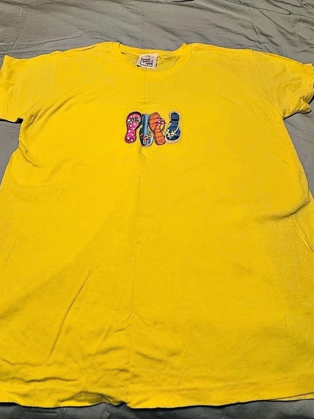 Peanut Butter & Jelly XL Yellow Flip Flop Graphic Tee